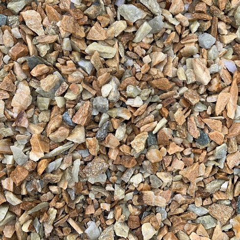 Kamenclub.ru: Щебень крошка желтый (ЗЛАТОЛИТ) фр. 5-10 мм.  купить в Красноярске мрамор золотистый, бежевый, желтый каменная ландшафтная декоративная крошка здатолита 8500 руб/т   фото КАМЕНЬ КЛУБ