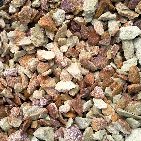 Kamenclub.ru: Щебень крошка желтый (ЗЛАТОЛИТ) фр. 5-10 мм.  купить в Красноярске мрамор золотистый, бежевый, желтый каменная ландшафтная декоративная крошка здатолита 8500 руб/т   фото КАМЕНЬ КЛУБ