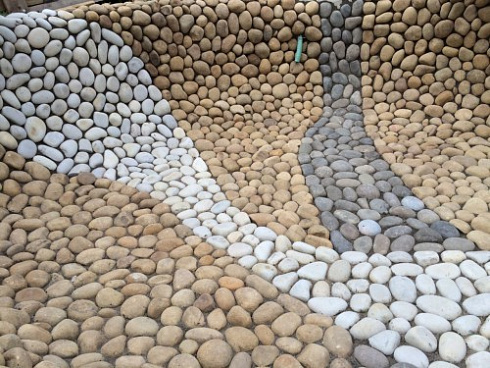 Kamenclub.ru: Песчаник ядра, фр. 100-300 мм  купить в Красноярске песчаник бежевый серый рыжий речная галька 5 000 руб/т   фото КАМЕНЬ КЛУБ