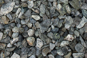 Kamenclub.ru: Щебень крошка зеленый (змеевик) фр. 40-70 мм.  купить в Красноярске мрамор змеевик зеленый, салатовый щебень декоративный 8000 руб/т   фото КАМЕНЬ КЛУБ