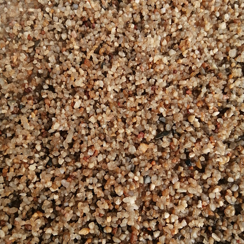 Кварцевый песок для пескоструйных работ фр. 0,8-1,6 мм.  купить в Красноярске фото Камень Клуб