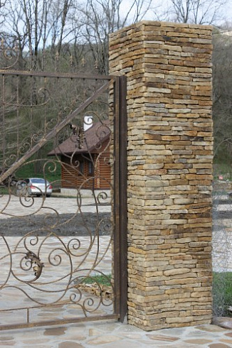 Kamenclub.ru: Песчаник (хворост) art PSG-5-06  купить в Красноярске    1 900 руб/кв.м   фото КАМЕНЬ КЛУБ