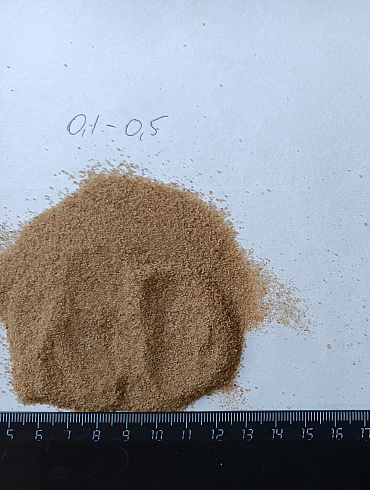 Кварцевый песок для площадок фр. 0,1-0,5 мм.  купить в Красноярске фото Камень Клуб