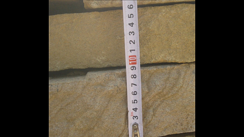 Kamenclub.ru: Песчаник пластушка желтый с рисунком (4-6 см)  купить в Красноярске плитняк пластушка желтый с рисунком песчаник 9 000 руб/м3   фото КАМЕНЬ КЛУБ