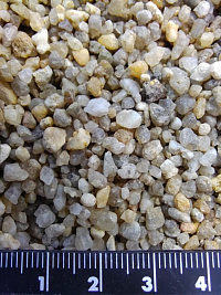 Кварцевый песок для площадок фр. 2-5 мм.  купить в Красноярске фото Камень Клуб