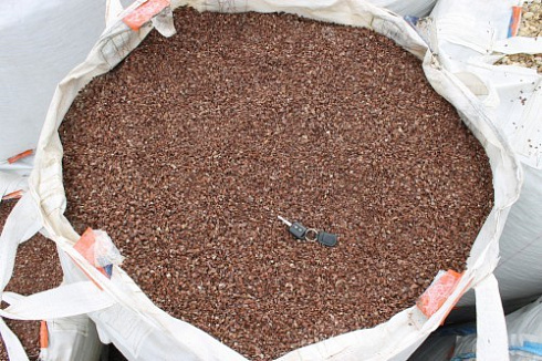 Kamenclub.ru: Мраморная крошка (щебень крошка розовый) фр. 5-10 мм.  купить в Красноярске мрамор розовый, красный щебень колотый ландшафтный декоративный  11000 руб/т   фото КАМЕНЬ КЛУБ