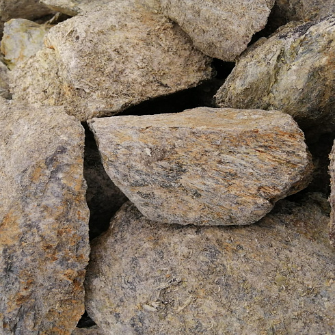 фото Змеевик салатовый  (фр. 70-100 мм)  купить в Красноярске в интернет-портале КАМЕНЬ КЛУБ